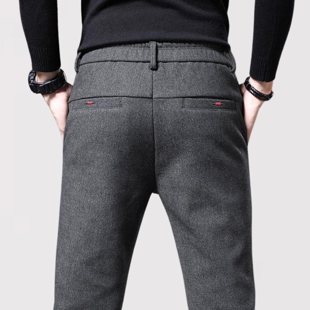 Ignaz™ | Schlanke Tapered-Hose mit glatter Oberfläche