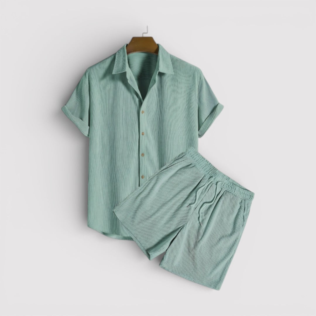 Curt™ | Sommerset mit Hemd und Shorts