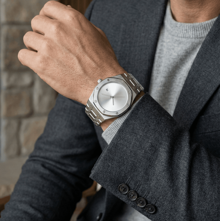 Gregor™ | Edelstahl Quarzuhr mit minimalistischer Gestaltung