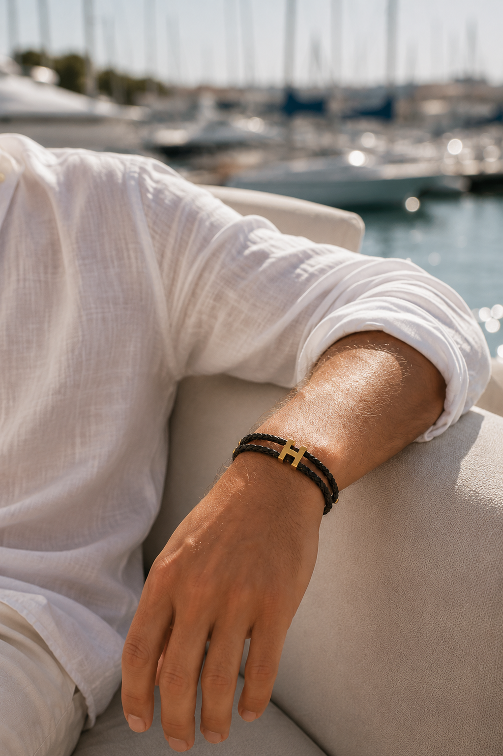 Maximilian™ | Geflochtenes Armband in Gold und Schwarz