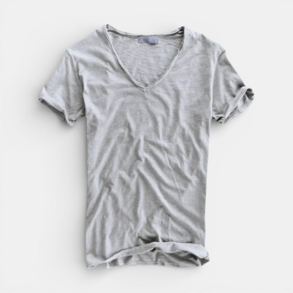 Meinhard™ | Weiches T-Shirt mit V-Ausschnitt