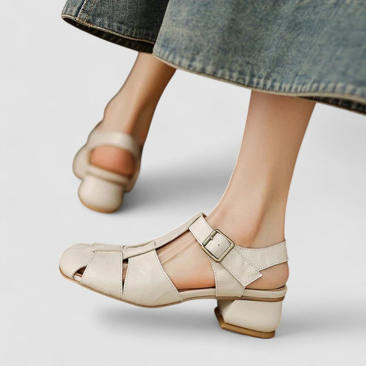 Saryanna | Orthopädische Mary Jane Schuhe