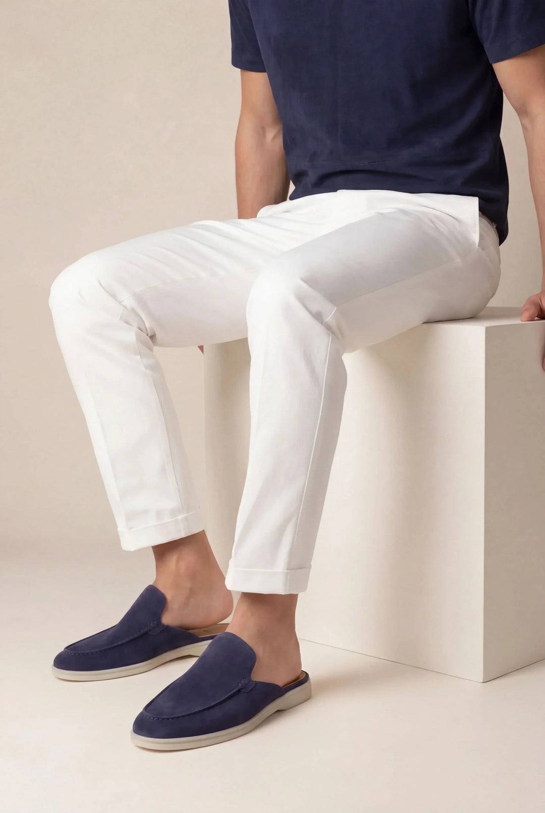 Marineblauer Wildleder-Yacht-Mule