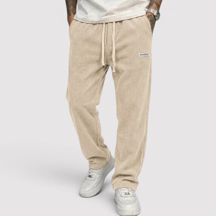 Enno™ | Weiche Hose mit gerippter Struktur