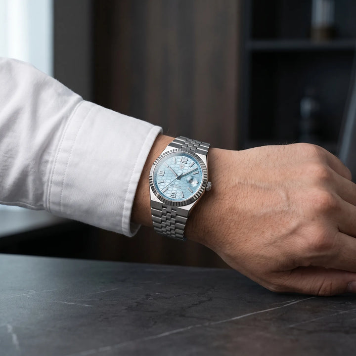 Oskar™ | Stilvolle Quarzuhr mit Jubilee-Armband