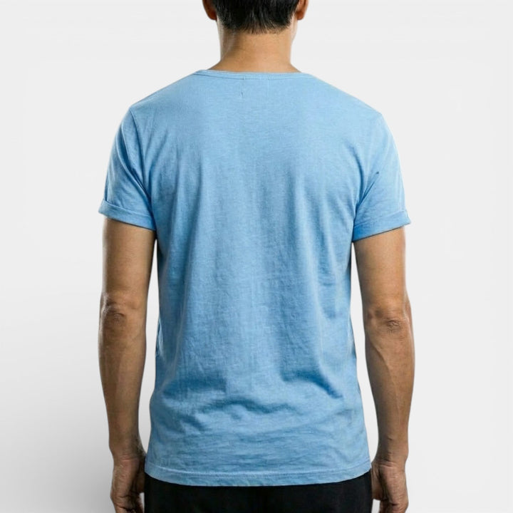 Meinhard™ | Weiches T-Shirt mit V-Ausschnitt