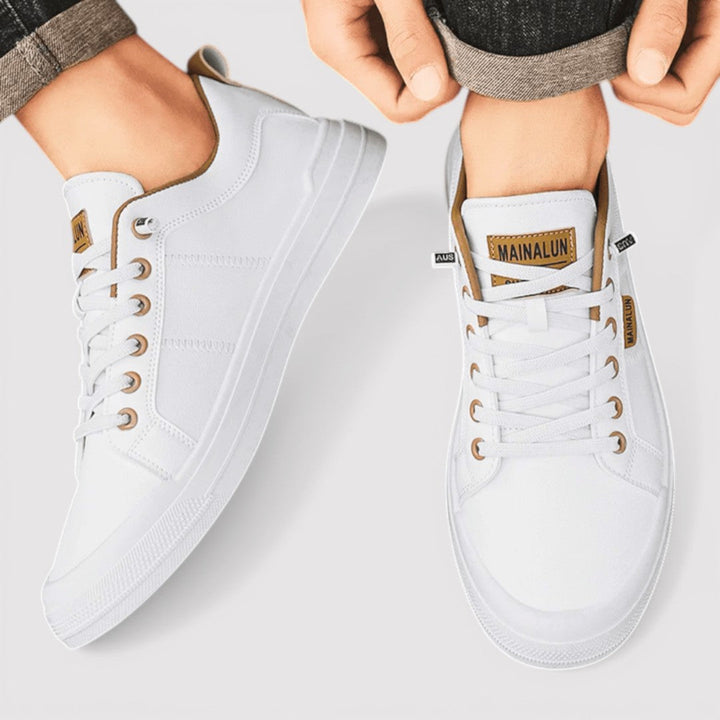 Traugott™ | Leichte Sneakers mit Metallösen