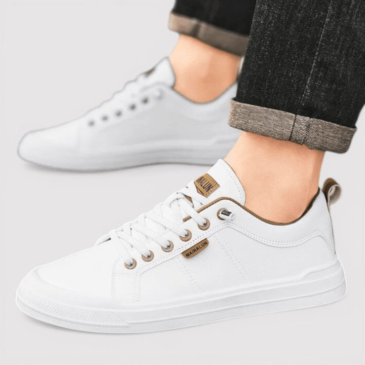Traugott™ | Leichte Sneakers mit Metallösen